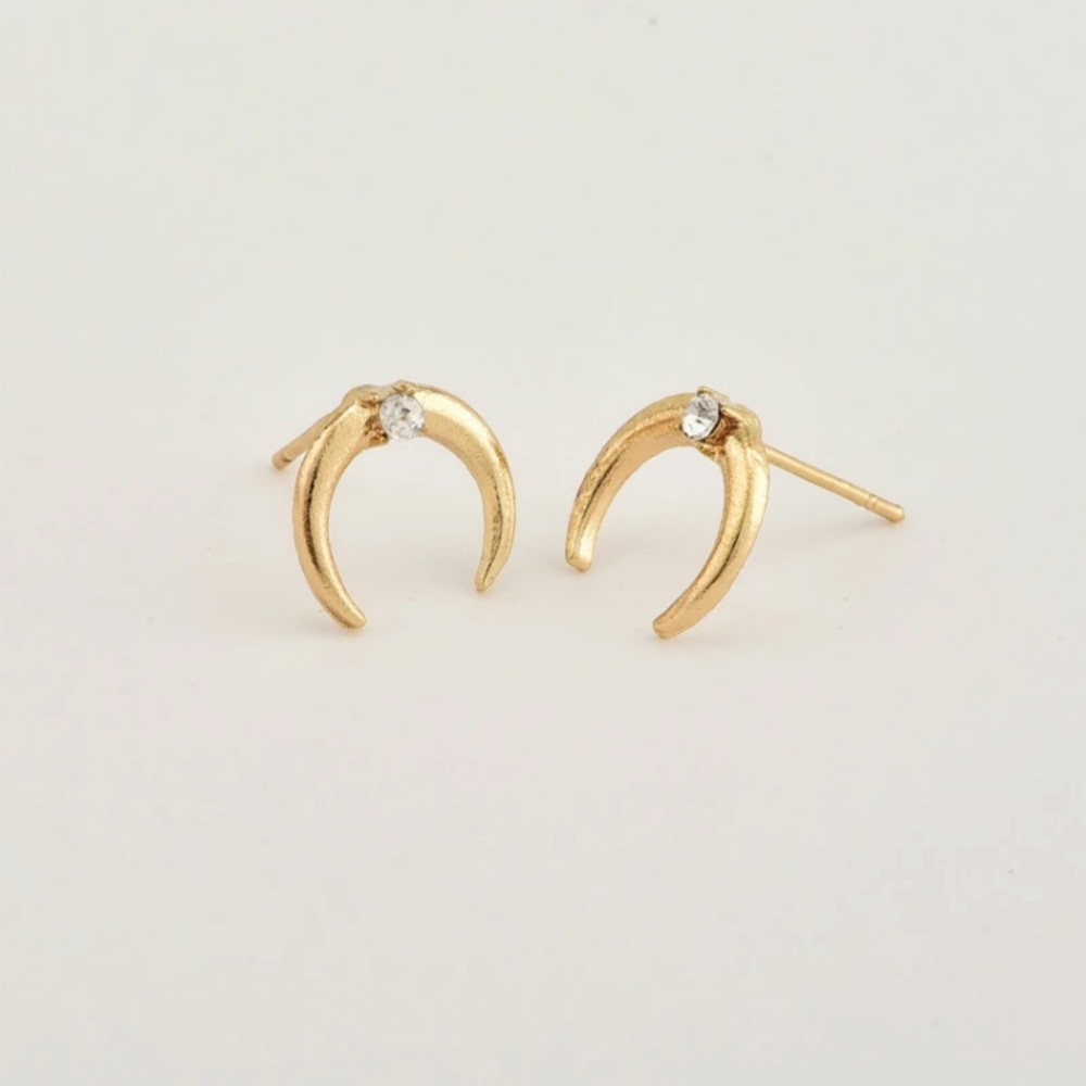 🔴5/$15🔴CLEARANCE Gold Horn Crystal Earrings NEW - Picture 3 of 7